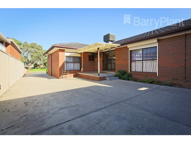 2 Accra Street, Keysborough VIC 3173
