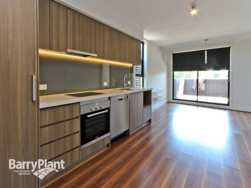 2/12 New Street, Dandenong VIC 3175