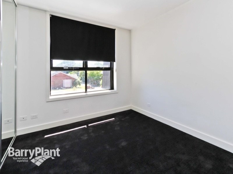2/12 New Street, Dandenong VIC 3175