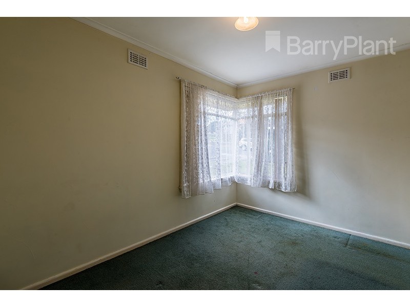 14 Doonbrae Ave, Noble Park North VIC 3174