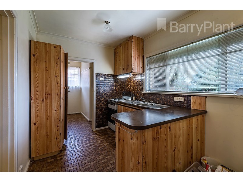 14 Doonbrae Ave, Noble Park North VIC 3174