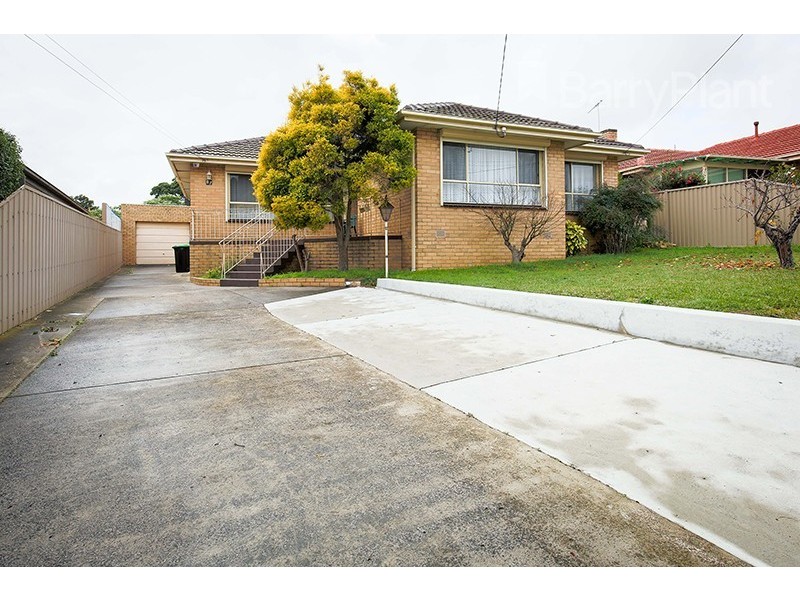 87 Oakwood Avenue, Noble Park North VIC 3174