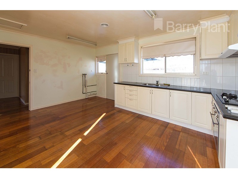 26 Bournemouth Avenue, Springvale VIC 3171