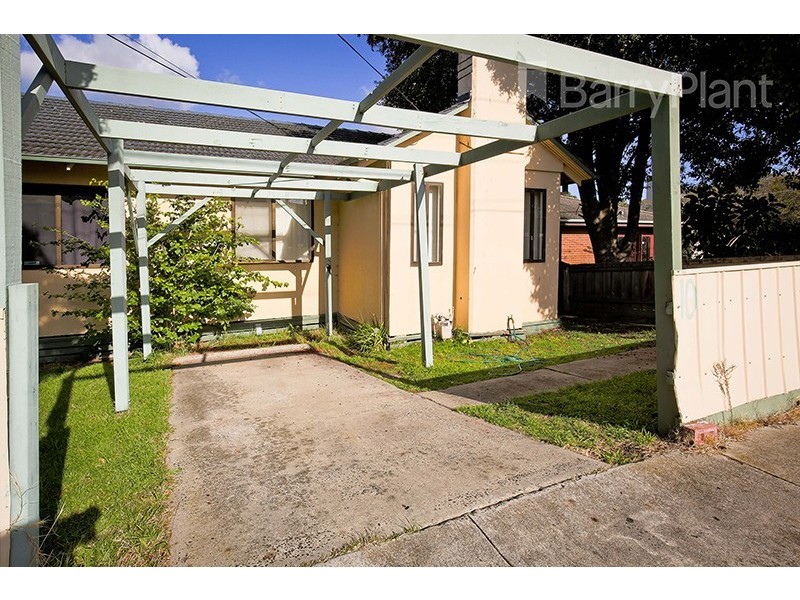 10 Jesson Crescent, Dandenong VIC 3175