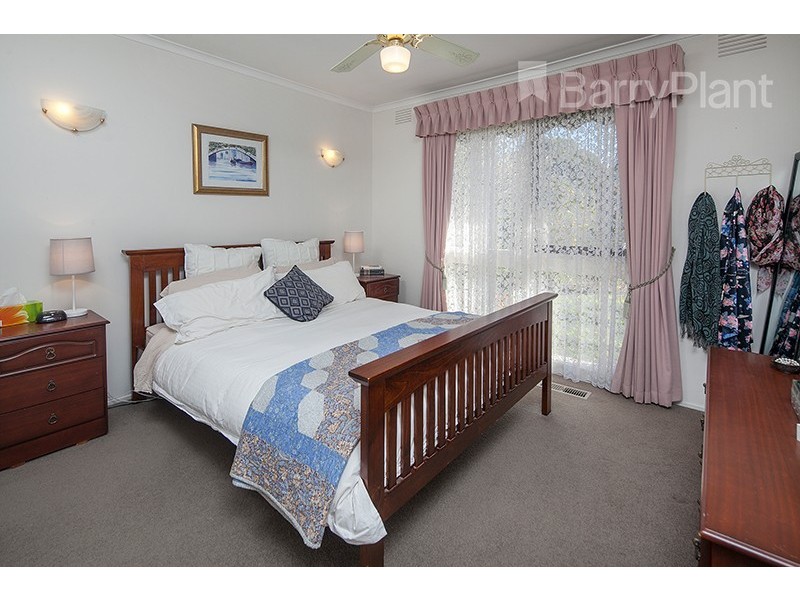 2 Anderson Close, Hampton Park VIC 3976