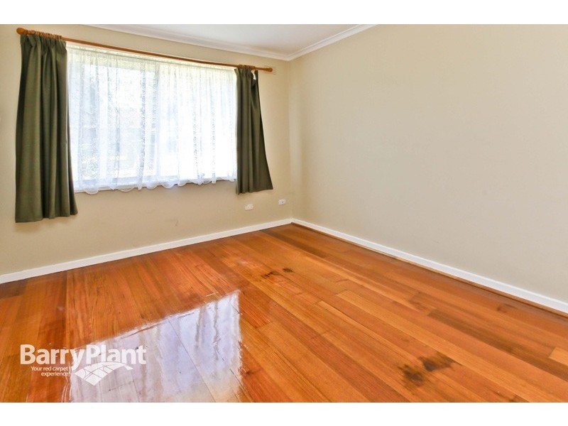 2/9 Rhoden Grove, Eumemmerring VIC 3177