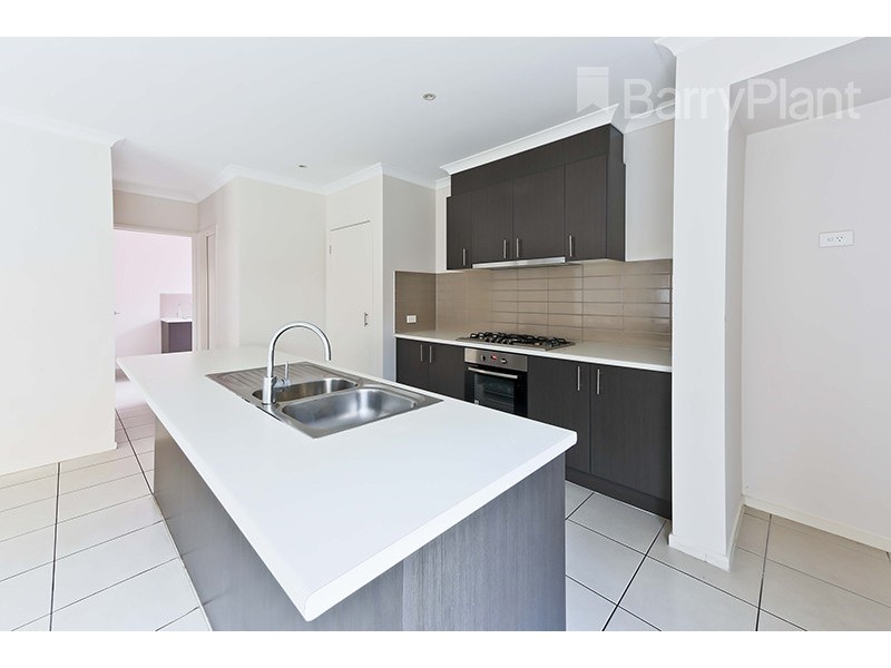 7 Orlando Crescent, Keysborough VIC 3173