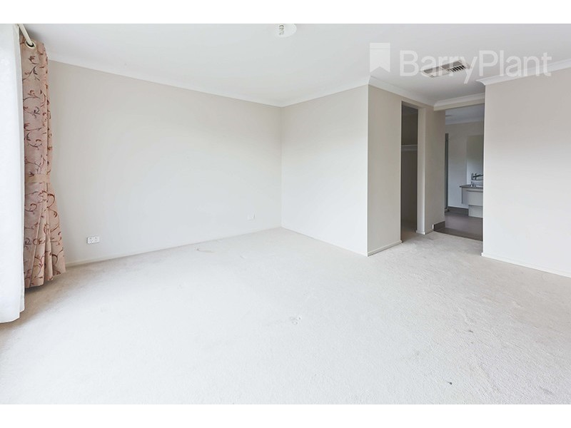 7 Orlando Crescent, Keysborough VIC 3173