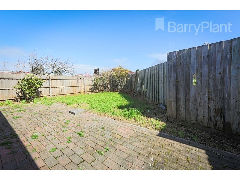 2/274 Chandler Road, Keysborough VIC 3173