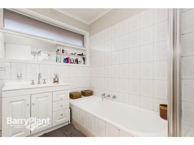 33 Popes Road, Keysborough VIC 3173