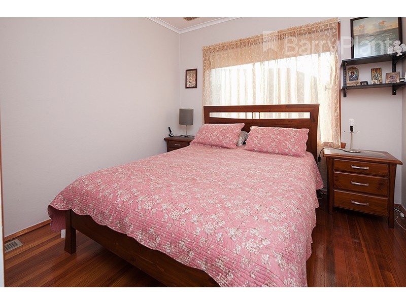 32 Pittosporum Grove, Doveton VIC 3177