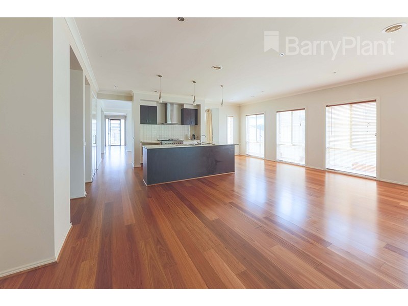 60 Clarendon Drive, Keysborough VIC 3173