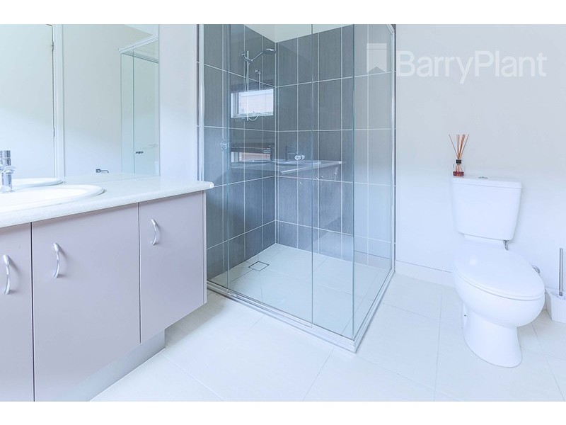 60 Clarendon Drive, Keysborough VIC 3173