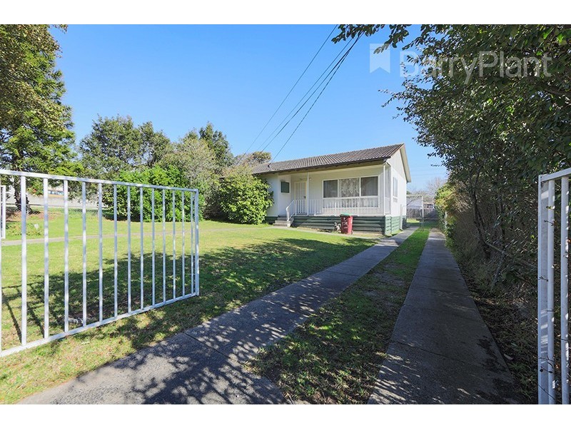 13 Nigra Street, Doveton VIC 3177