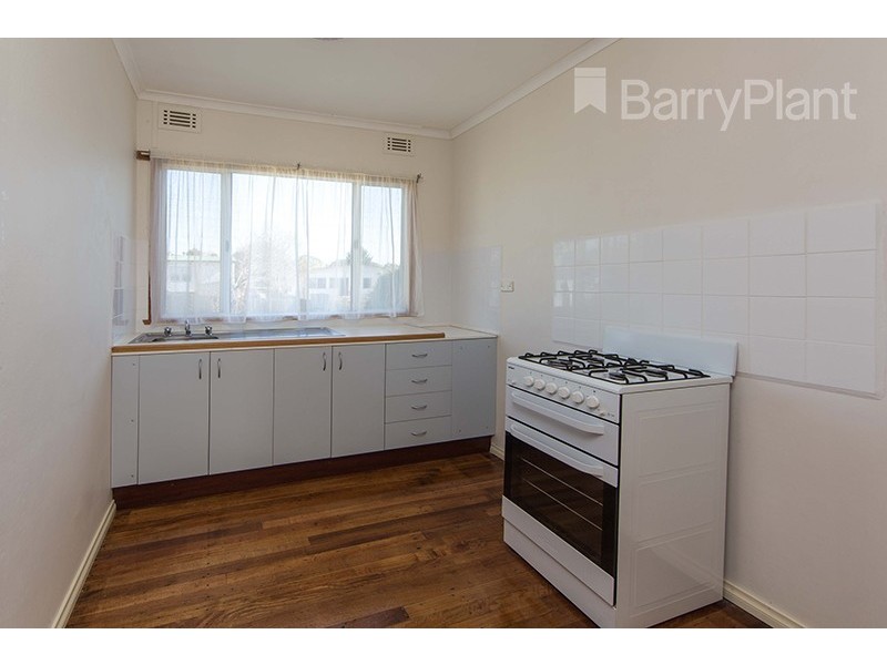 13 Nigra Street, Doveton VIC 3177