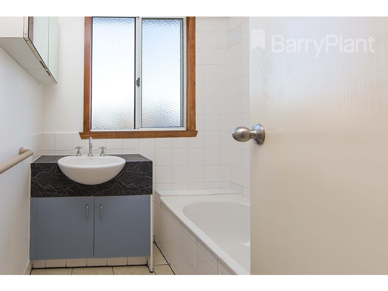 13 Nigra Street, Doveton VIC 3177