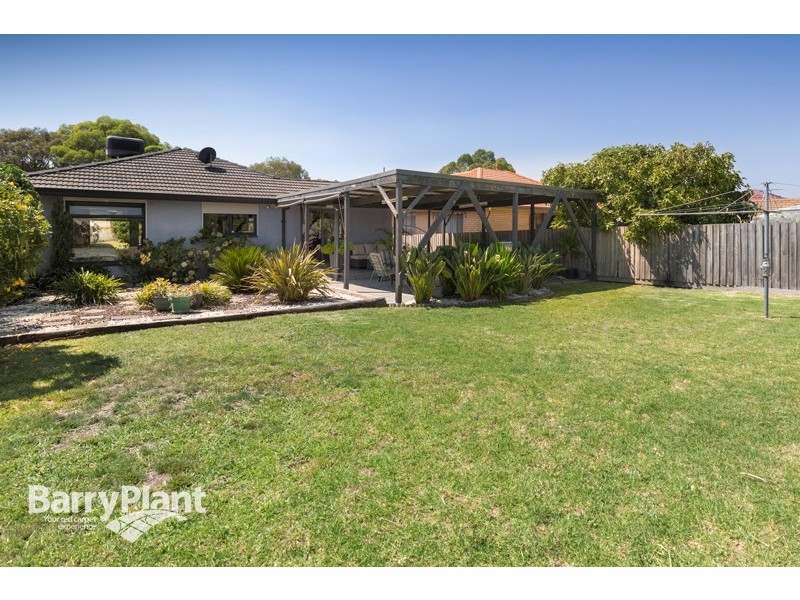 2 Camellia Ave, Noble Park North VIC 3174
