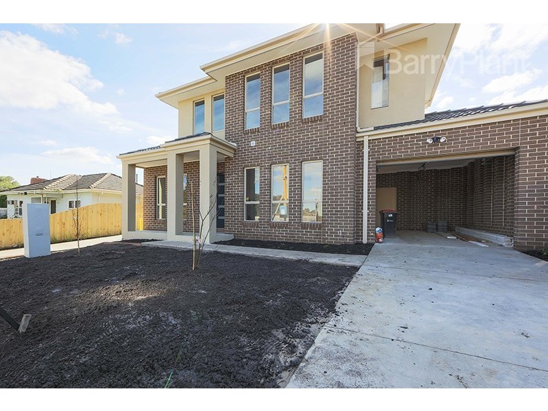1/5 Lorraine Street, Dandenong VIC 3175