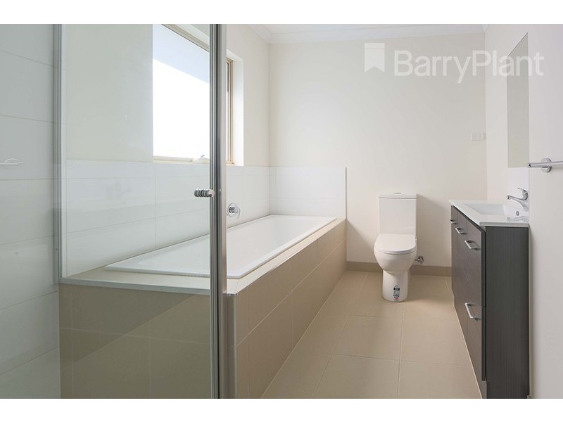 1/5 Lorraine Street, Dandenong VIC 3175