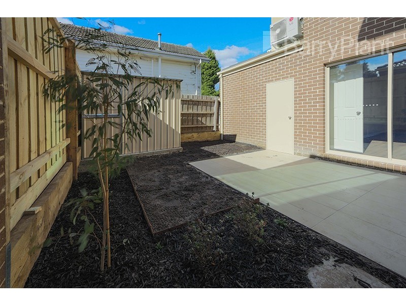 1/5 Lorraine Street, Dandenong VIC 3175