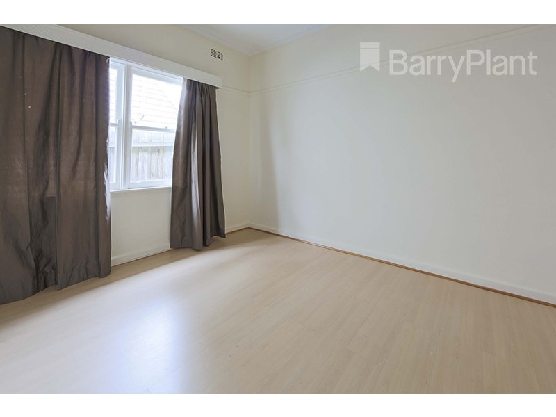 14 Liege Avenue, Noble Park VIC 3174