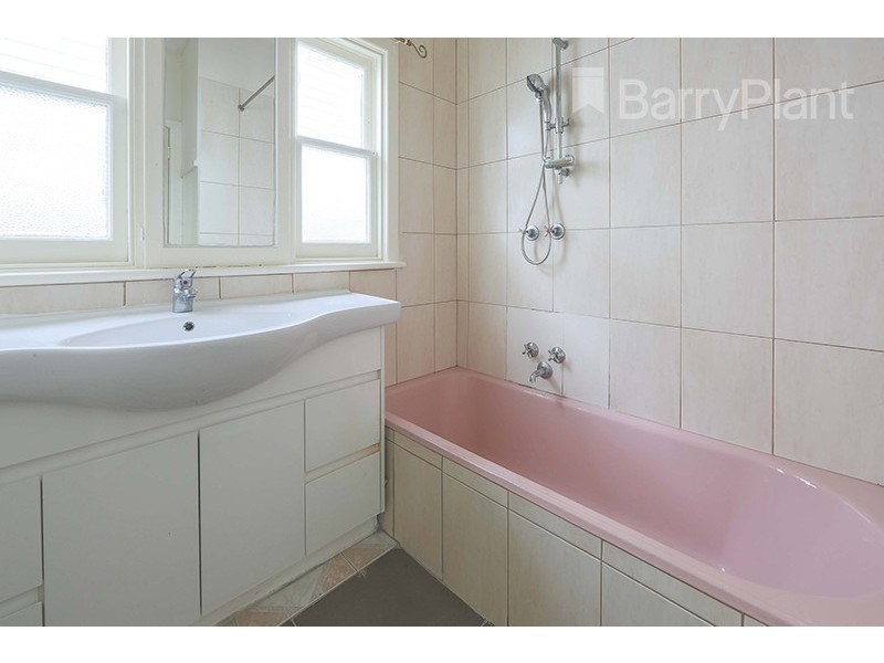 14 Liege Avenue, Noble Park VIC 3174