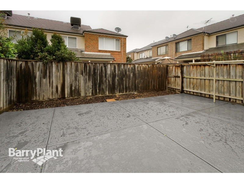 13 Ivory Cres, Springvale South VIC 3172