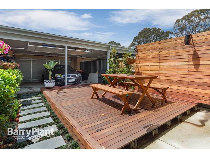 2/25 Orlando Cres, Keysborough VIC 3173