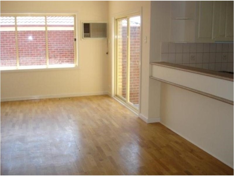 10 Dunblane Road, Noble Park VIC 3174