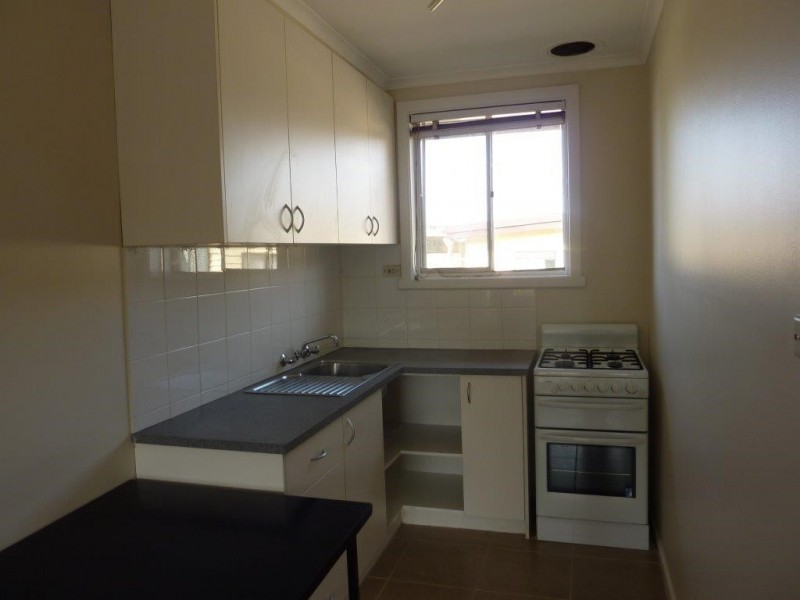 2/7 Dunblane Road, Noble Park VIC 3174