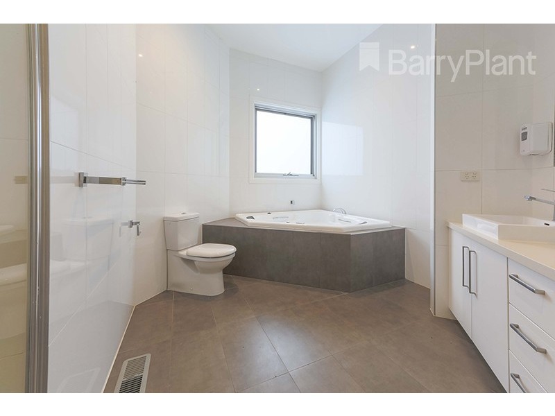 10 Portland Street, Mulgrave VIC 3170