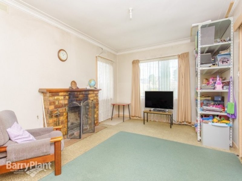 17 Jeffers Street, Noble Park VIC 3174