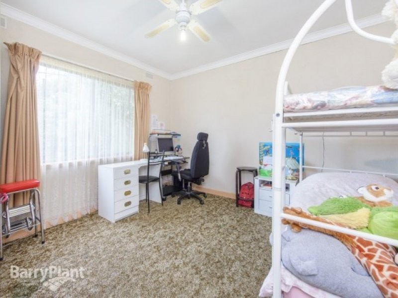 17 Jeffers Street, Noble Park VIC 3174