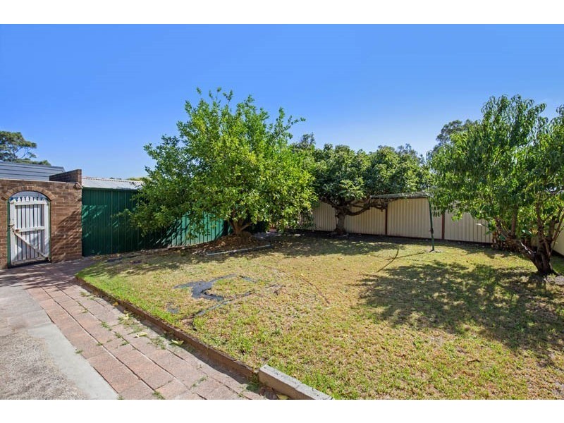 17 Ennismore Drive, Keysborough VIC 3173