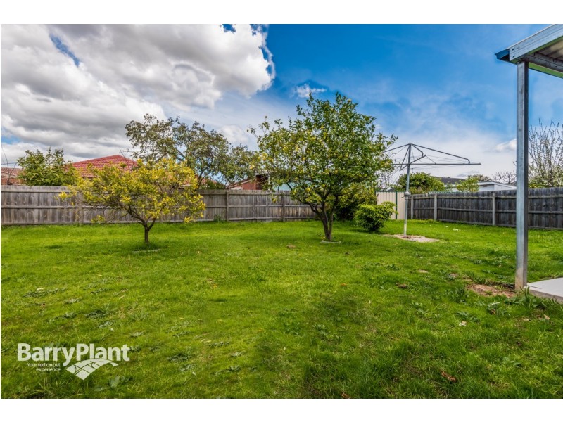 12 Gunther Avenue, Springvale VIC 3171