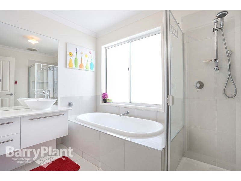 1 Trebilco Avenue, Keysborough VIC 3173