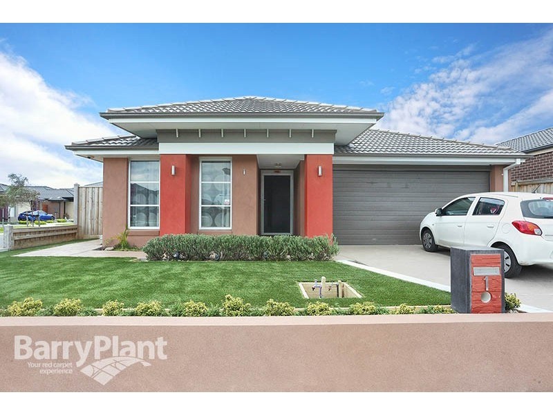1 Trebilco Avenue, Keysborough VIC 3173