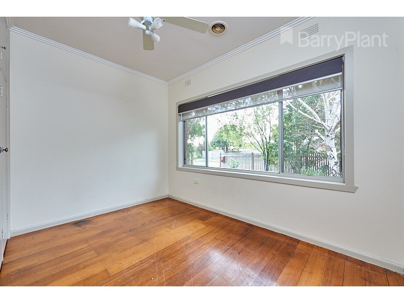 13 The Fairway, Hampton Park VIC 3976