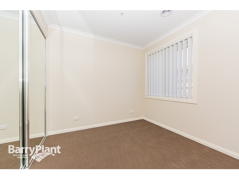 4/13 Rutherglen Street, Noble Park VIC 3174