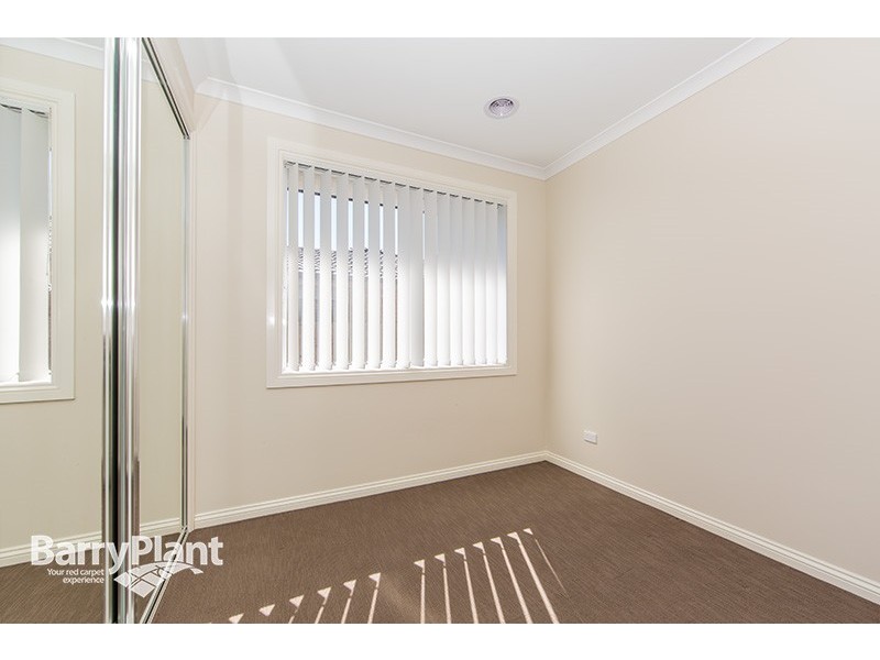 4/13 Rutherglen Street, Noble Park VIC 3174