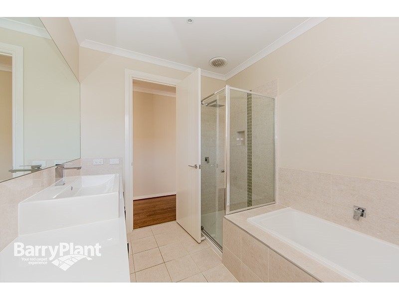 4/13 Rutherglen Street, Noble Park VIC 3174