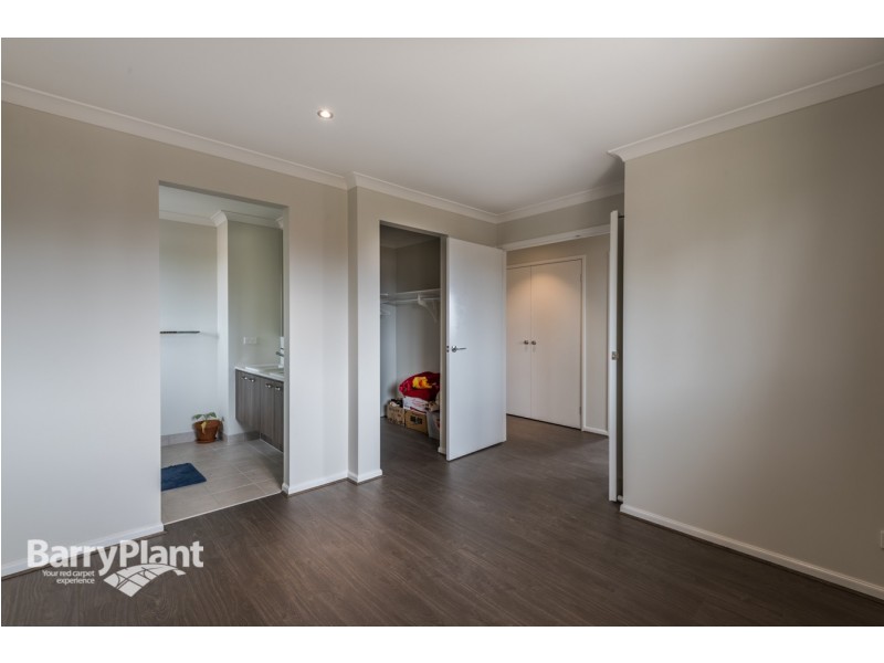 9 Petunia Drive, Keysborough VIC 3173