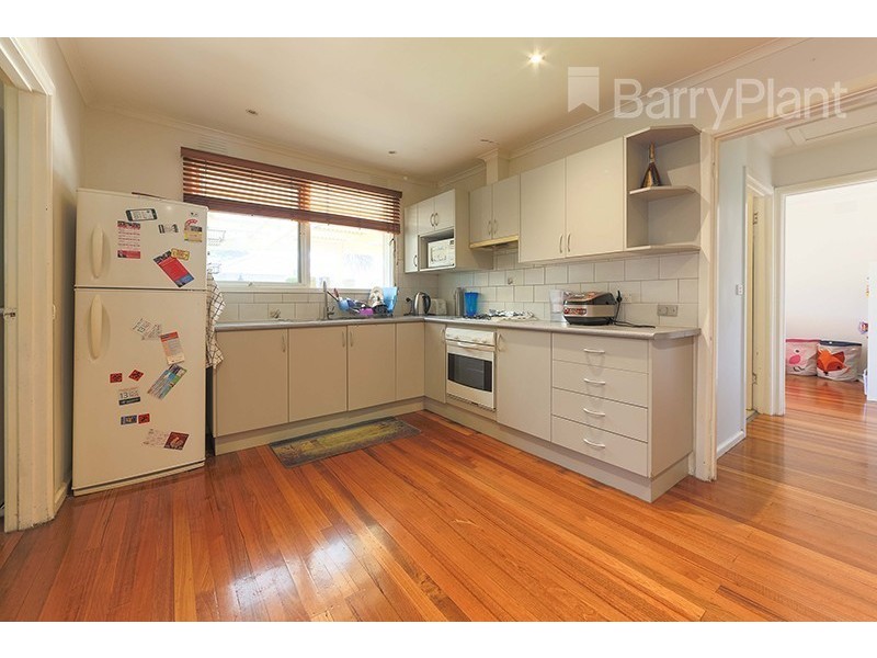 27 Kirribilli Avenue, Keysborough VIC 3173