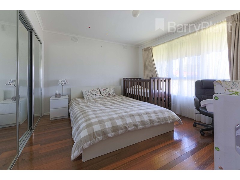 27 Kirribilli Avenue, Keysborough VIC 3173