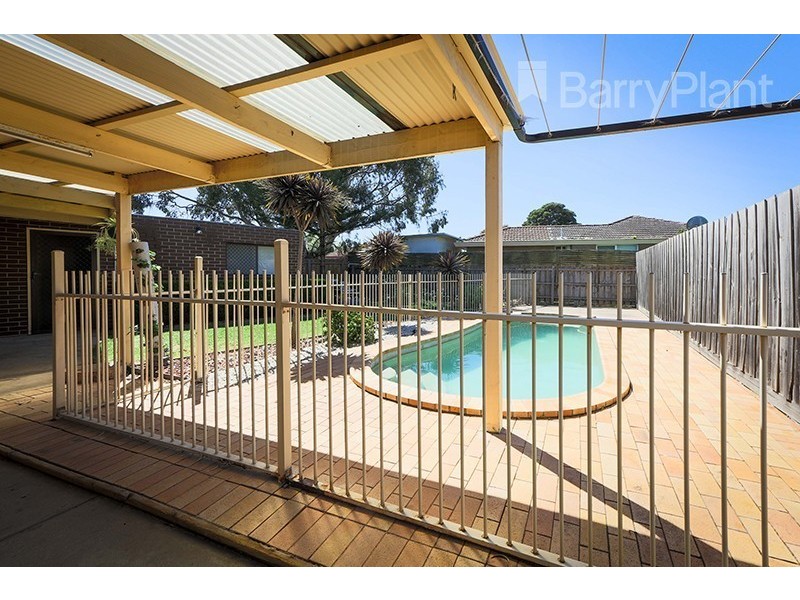 27 Kirribilli Avenue, Keysborough VIC 3173