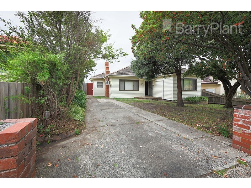 6 Vincent Cres, Noble Park VIC 3174