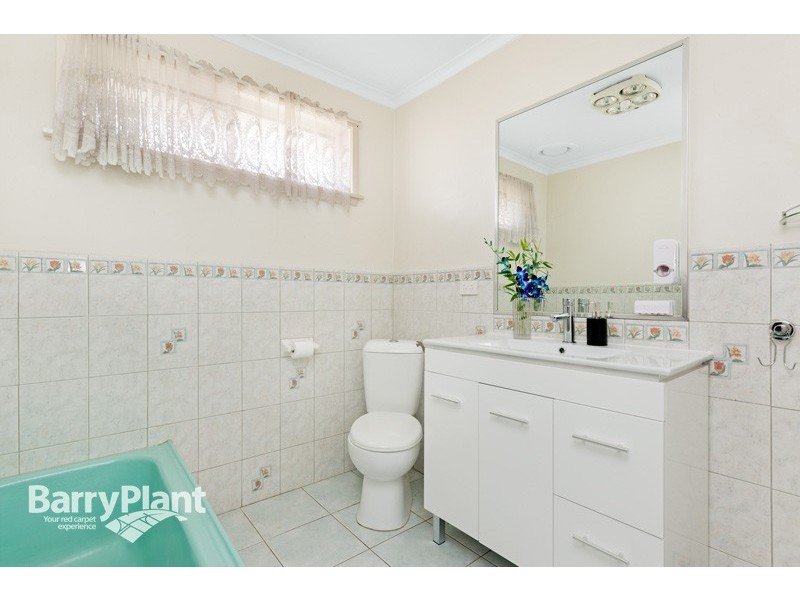 4 Bracknell Street, Keysborough VIC 3173