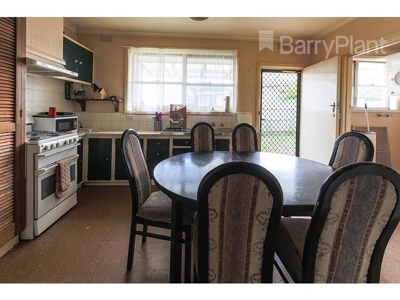 33B Kingswood Crescent, Noble Park North VIC 3174