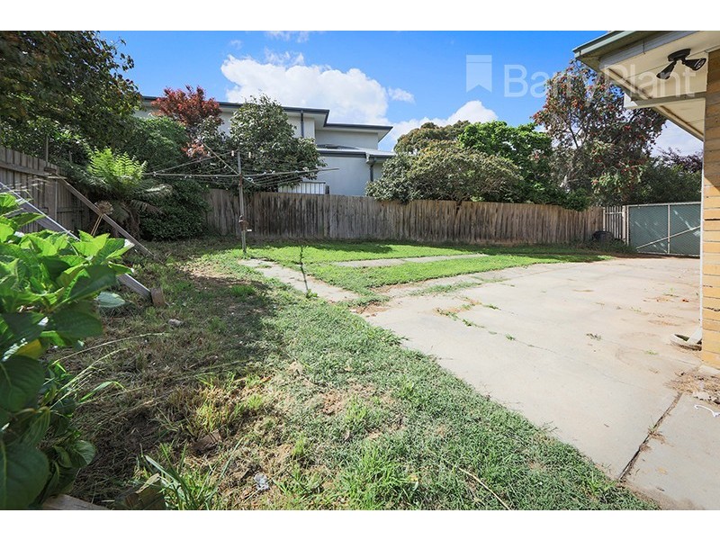 33B Kingswood Crescent, Noble Park North VIC 3174