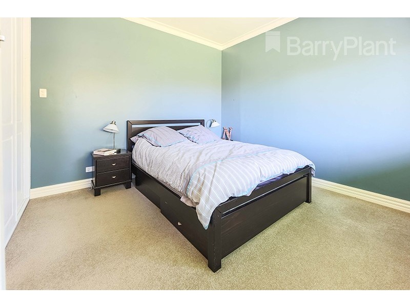 90 Liege Ave, Noble Park VIC 3174